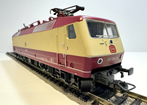 Lima 208035 locomotive - lima,