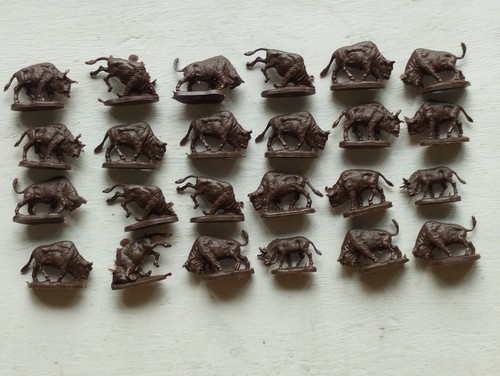 Lot figurines indiens - de,