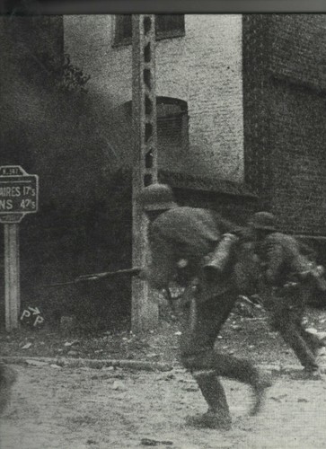 Livre 2eme guerre mondiale - 2eme,