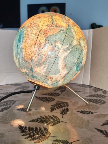 Ancien globe terrestre cartes - ancien,