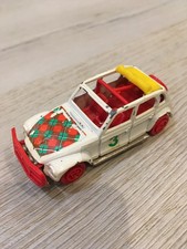 Ancienne Citroen Dyane