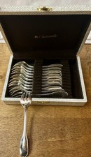 LOT 12 fourchettes à huîtres