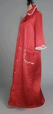 Vintage 1970s Red Quilted Button Front Robe Pockets Lace Trim- Women's M/L