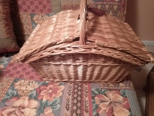 Superbe panier pique - superbe, nique