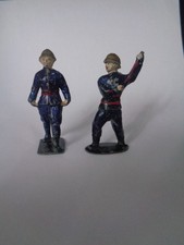 figurine pompiers en alu
