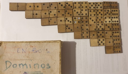 Jeu dominos bois en - jeu,