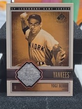 2002 YOGI BERRA SP LEGENDARY CUTS GAME USED PANTS CARD #J-YBe