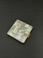 Superbe  ancien poudrier  en