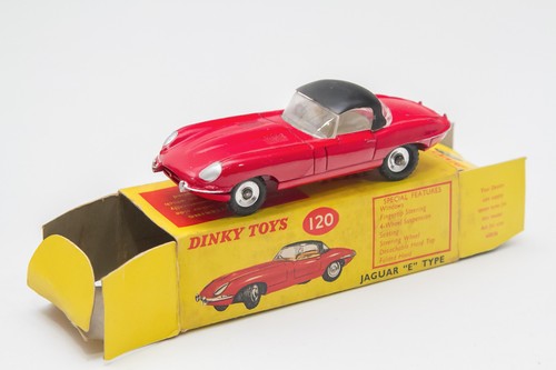 Dinky toys jaguar - toys,