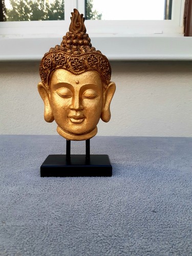 Tête bouddha dorée sur - tête, de