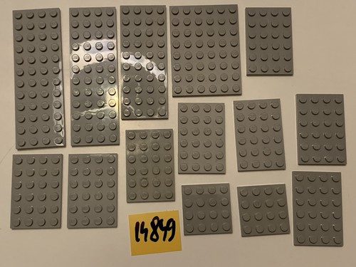 Lot pièces lego - de, plaques