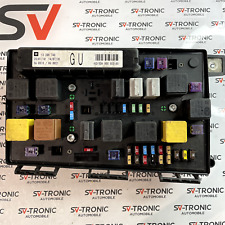 BOITIER FUSIBLE OPEL ASTRA H