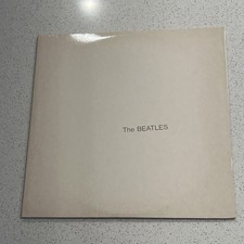 THE BEATLES - WHITE ALBUM - CAPITOL RECORD SWBO-101 DOUBLE LP WITH PICS