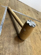 N. 425 Marteau attendrisseur a