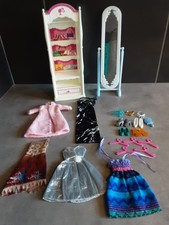 Lot meubles vêtements et