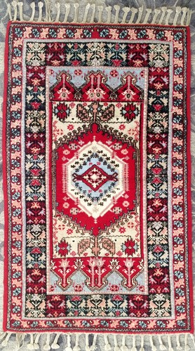 Exquisite antique oriental - antique, red