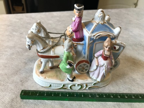 Caleche chevaux ceramique - caleche,