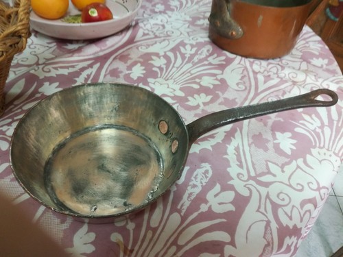 Ancienne poêle cuivre - ancienne,
