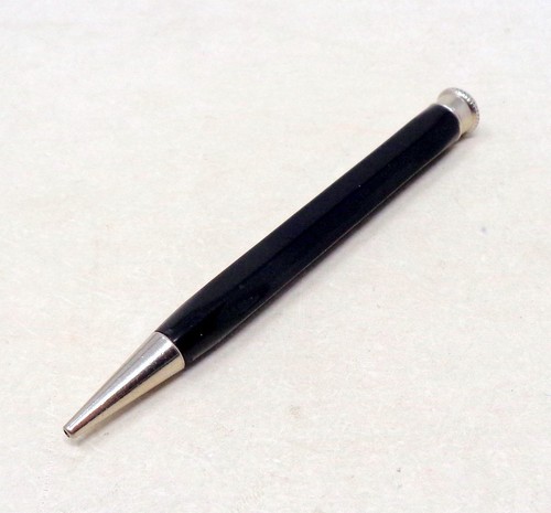 Superbe crayon porte mine - superbe,