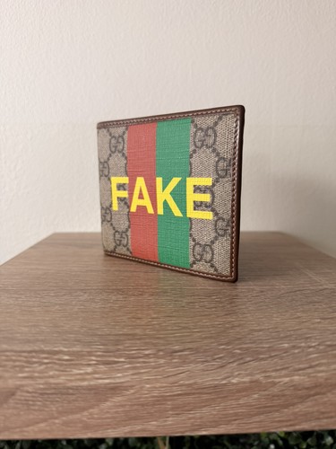 Portefeuille gucci supreme - gucci, gg