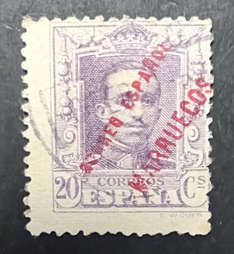 Timbres poste roi - le,