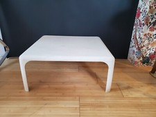 table viggo magistretti ARTEMIDE MILANO modele demetrio 70