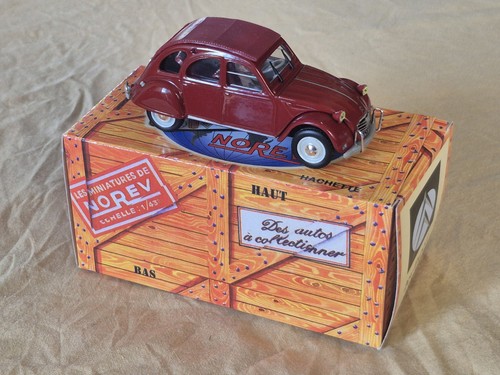 Voiture miniature citroën - voiture,