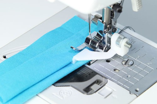 Machine coudre - machine,