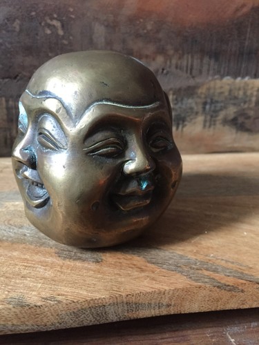 Tête bouddha faces - 4,