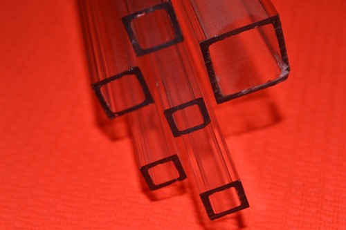 Lnm tube carré plexiglas - carré,