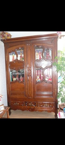 Grande armoire vitrine - grande,