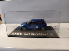 1/43 RENAULT SPORT CLIO V6 PHASE 2 BLEUE 2002 UH SOUS PLEXIGLAS