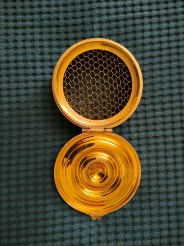 Grille bouche aération