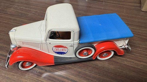 Voiture miniature ford - voiture, up