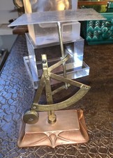 Pèse lettres ancien style art