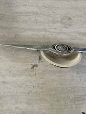 2005-10 PT Cruiser Convertible Trunk Hatch Handle Emblem Non-Powered Pearl