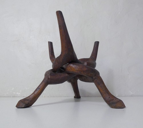 Présentoir socle bois - présentoir,