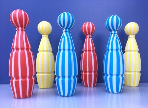 Ancien jeu quilles bicolore - jeu,