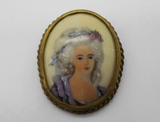 STUNNING LIMOGES PORCELAIN PORTRAIT WOMAN BROOCH SIGNED LIMOGES FRANCE