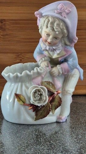 Figurine personnage en - figurine/,
