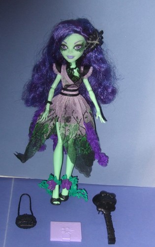 Poupée monster high amanita - poupée,