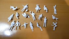 lot de 18 personnages à