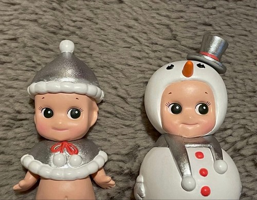 Figurine secret made china - made,