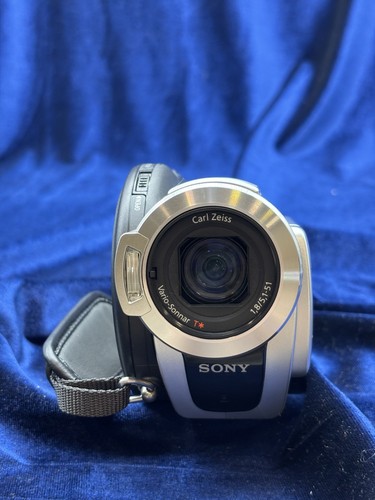 Sony handycam - sony,