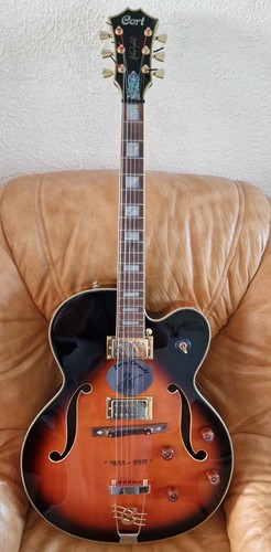 002 guitare - 002,