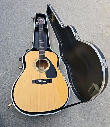 Yamaha 401 acoustic guitar - yamaha,