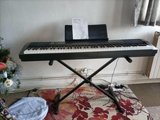 Piano numérique CDP-130 88