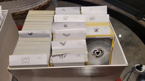 Lot 100 cartes pokémon - 100,