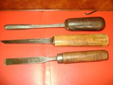 OUTIL Ancien  Charpentier