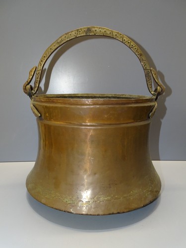 Ancien petit chaudron - -ancien,